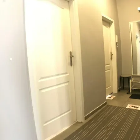 Apartament Rynek Ratusz - Self Check-in - Vat Invoice - View On The Market Sqr