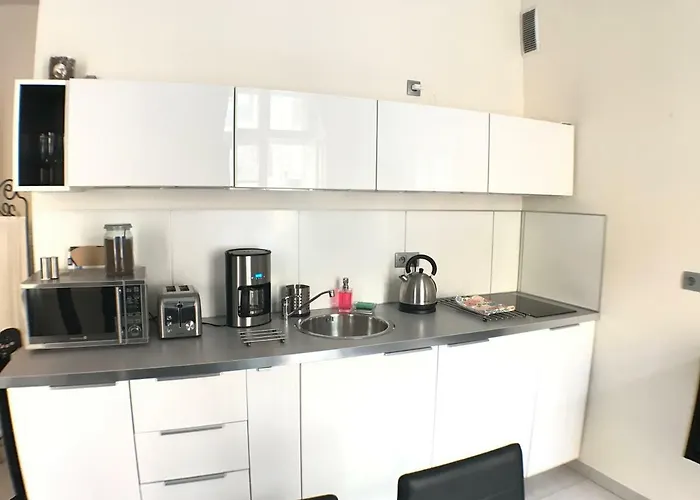 Apartment Rynek Ratusz - Self Check-In - Vat Invoice - View On The Market Sqr