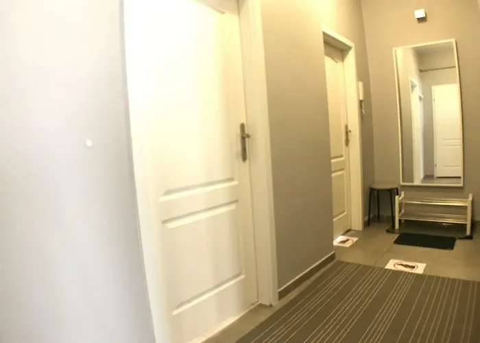 Apartment Rynek Ratusz - Self Check-In - Vat Invoice - View On The Market Sqr